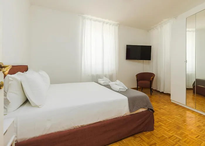 Nikis Maison Navona - 4th Floor No Elevator * Roma