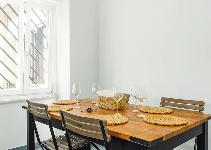 Nikis Maison Navona - 4th Floor No Elevator Daire *